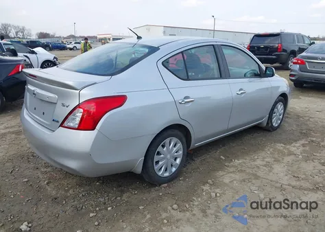 2014 Nissan Versa 1.6 Sv из США, поврежденный, VIN 3N1CN7AP4EL808223